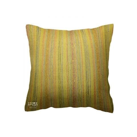 כרית נוי חרדלית עם פסים דקים