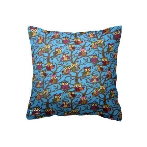 כרית נוי ינשופים ברקע כחול