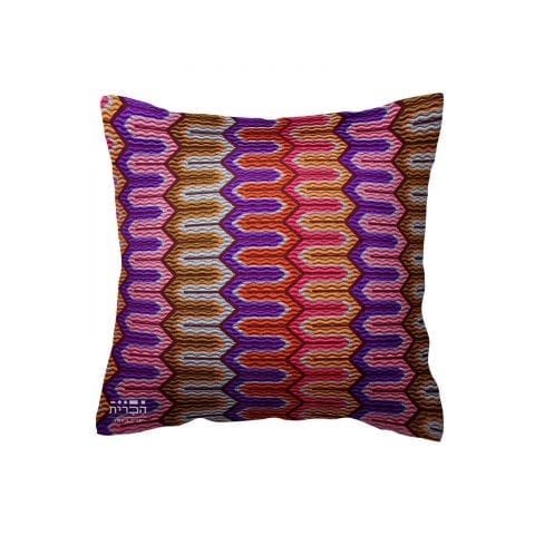 כרית נוי מסולסלת בסגולים